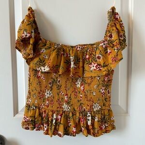 BNWT Floral Top